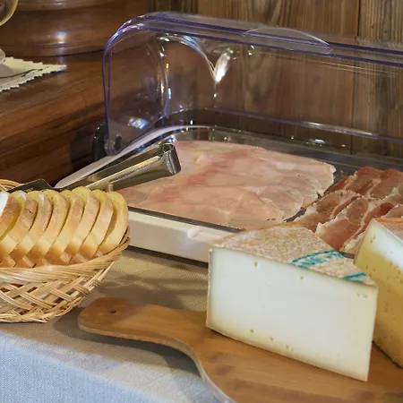 德雷萨尔沃尔德住宿加早餐旅馆 格雷索圣尚