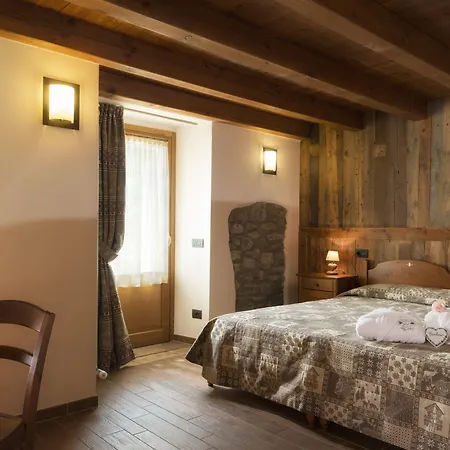 德雷萨尔沃尔德住宿加早餐旅馆 格雷索圣尚